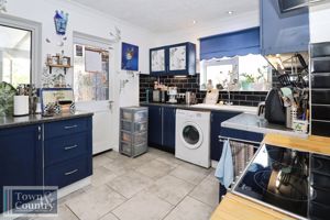 FORDWICH ROAD- click for photo gallery